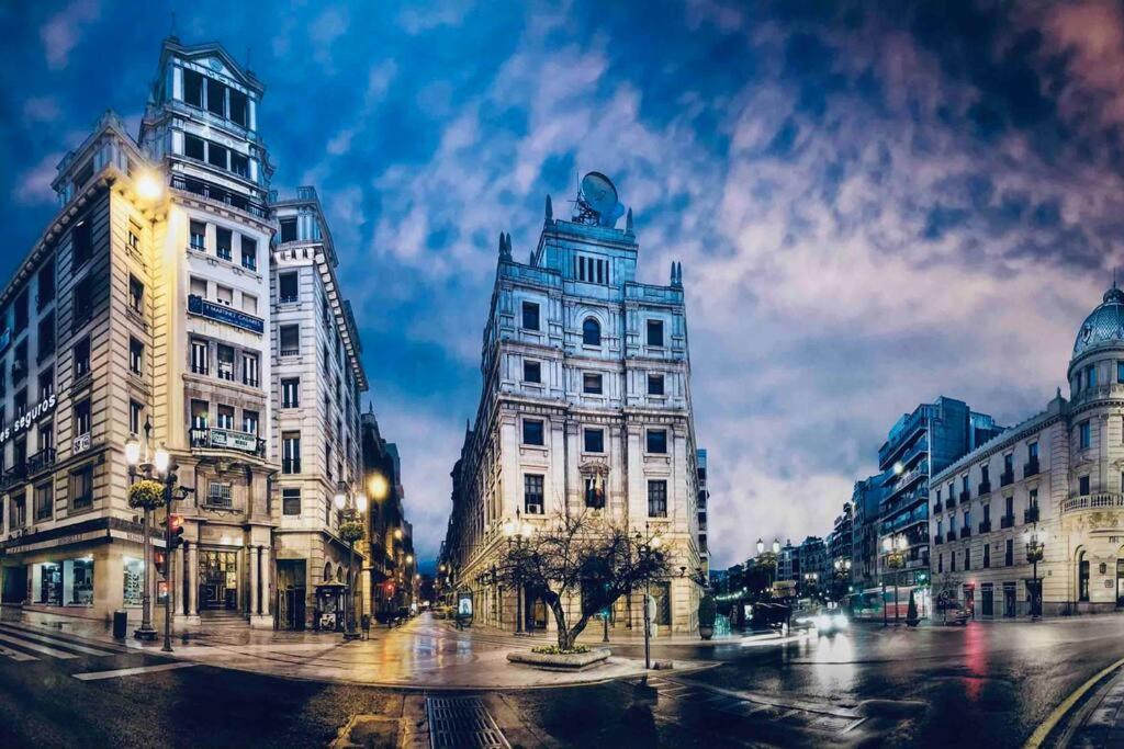 Holiday Granada Plaza Nueva Exterior photo